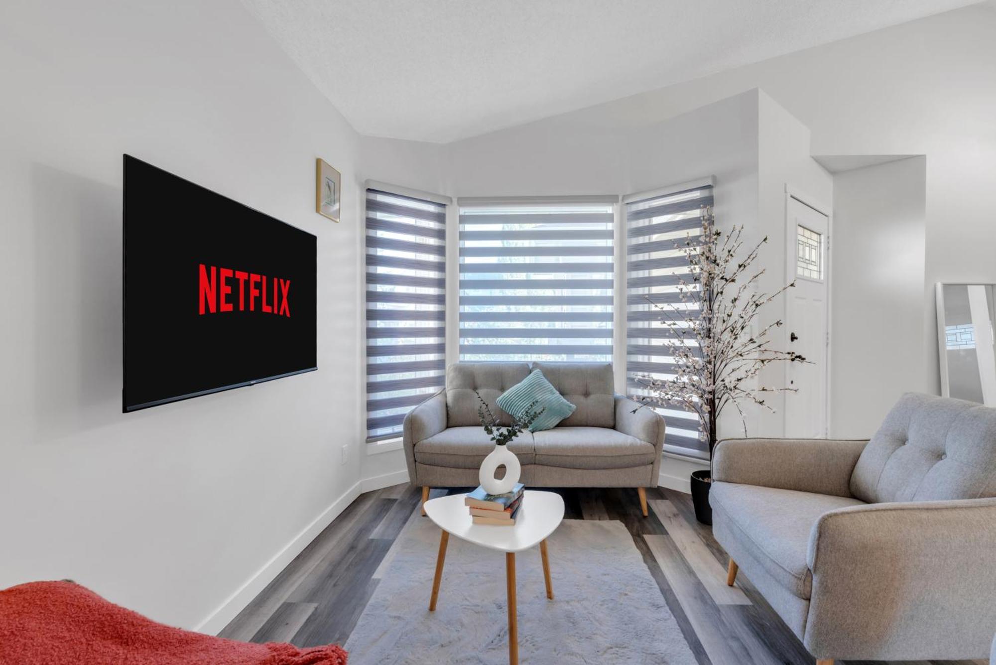 Modernoasis With Ac&Movieroom Close To Downtown15' Banff 60' คาลการี ภายนอก รูปภาพ